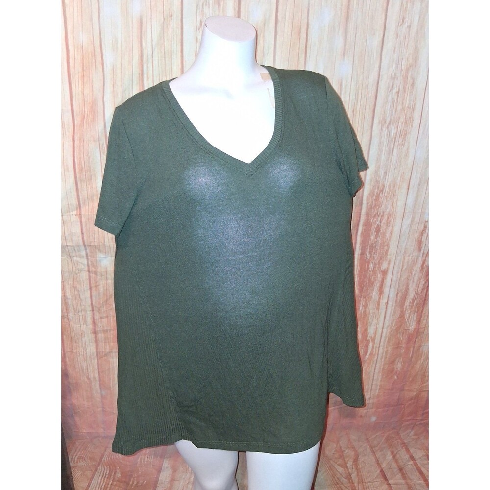 NWT Chelsea & Theodore Olive Short Sleeve V-neck Blouse Sz L